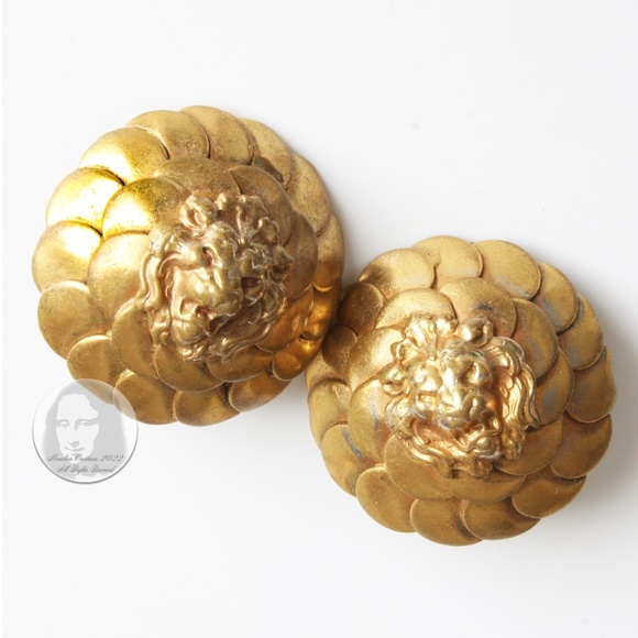 Rare Chanel Earrings Roaring Lion Head Art Deco Style Clip On Vintage 70s HTF - Picture 4 of 15